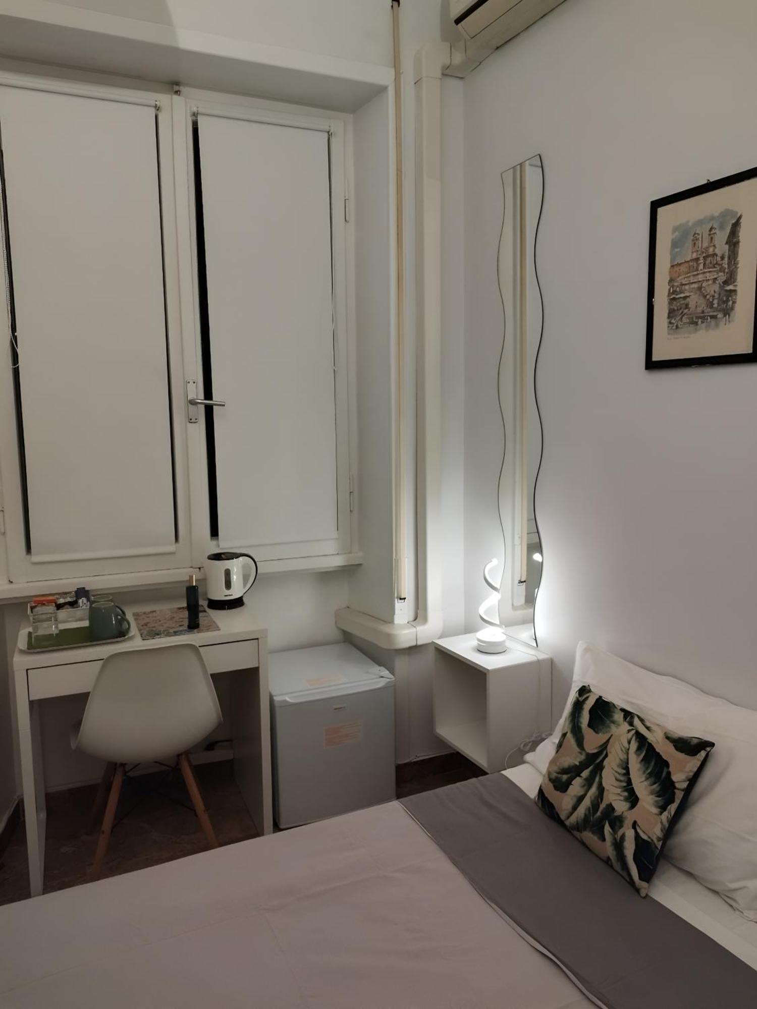 Colosseo Rooms B&B Rome Exterior photo